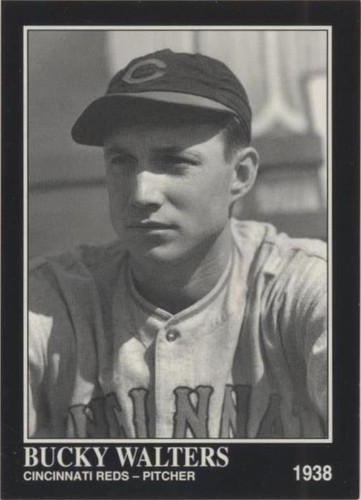 1994 The Sporting News Conlon Collection - Bucky Walters #1118