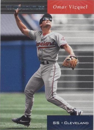 2001 Donruss - Omar Vizquel #38