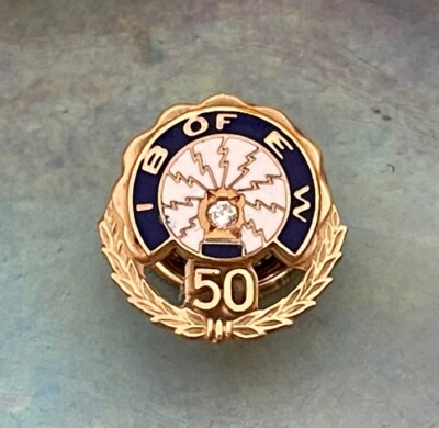 14K SOLID YELLOW GOLD  IB of EW 50 Year Union Member Pin Electrical Workers 1.7g