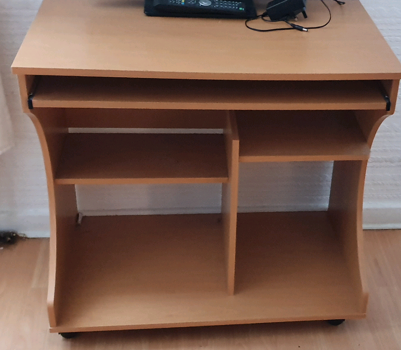 Computer desk for sale in Walton, Merseyside Gumtree