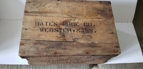 Vintage Wooden Box Bates Shoe Co. Webster Mass