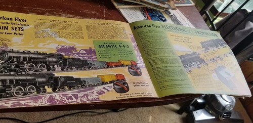 ANTIQUE 1949 AMERICAN FLYER TRAIN CATALOG AUTHENTIC GILBERT COMPLETE