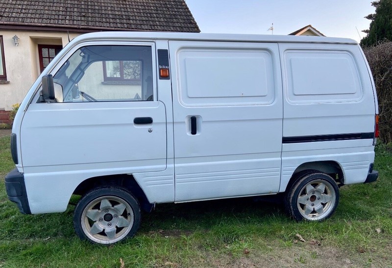 Suzuki carry van