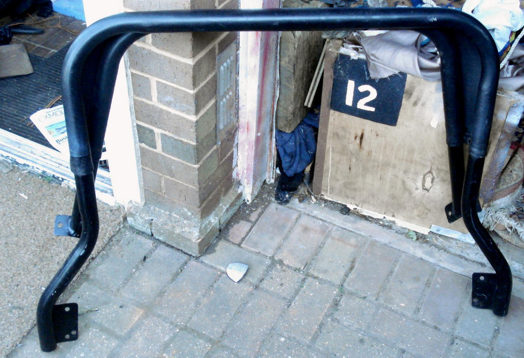 TRIUMPH SPITFIRE Roll Bar. Made by Aleybars. ALEY CLASSIC CAR SAFETY