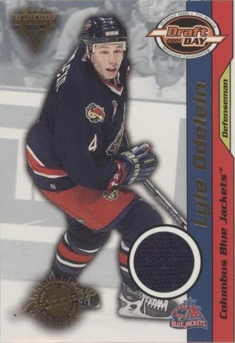 2000-01 Pacific Private Stock Titanium Draft Edition - Lyle Odelein #27