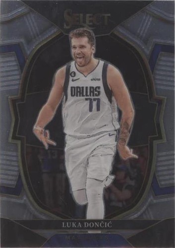 2022-23 Luka Doncic Panini Select En Fuego Gold 5/10 PSA 9