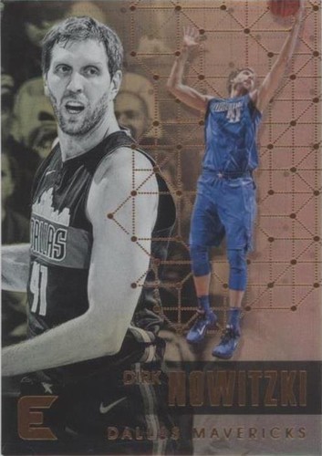 2017-18 Panini Essentials - Dirk Nowitzki #148