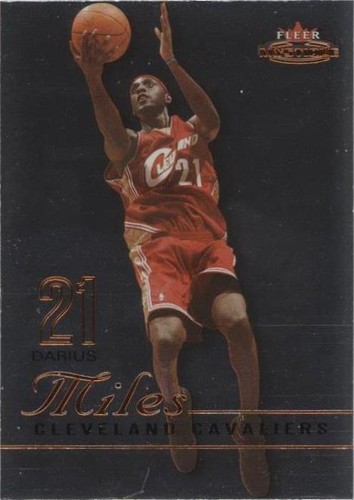 2003-04 Fleer Mystique - Darius Miles #71