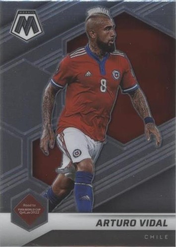 2022 Panini National Treasures World Cup Auto Card : Arturo