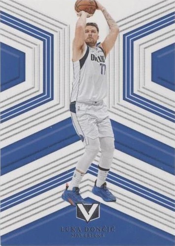 2022-23 Panini Chronicles - Luka Dončić #175