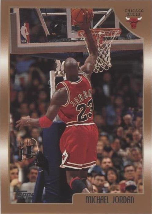 1998-99 Topps - Michael Jordan #77
