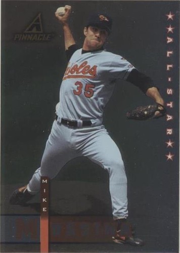 1998 Pinnacle Plus - Mike Mussina #16
