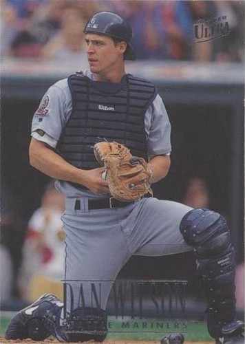 1996 Fleer Ultra - Dan Wilson #131