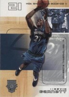 2002-03 Fleer Hot Shots - Kevin Garnett #28