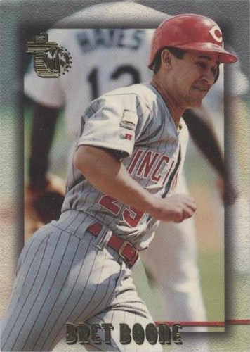 1995 Topps Embossed - Bret Boone #18