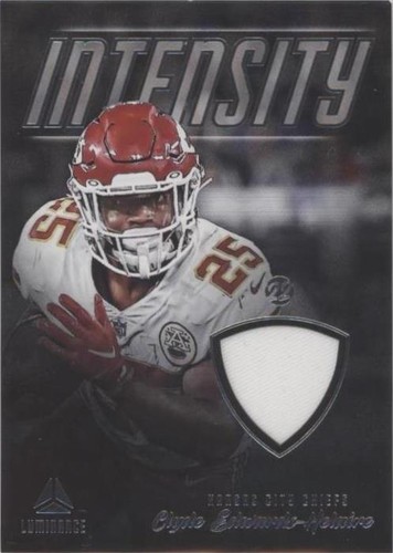 2022 Panini Luminance Clyde Edwards-Helaire #INT-CEH