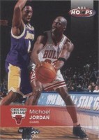 2005-06 NBA Hoops - Kobe Bryant/Michael Jordan #20