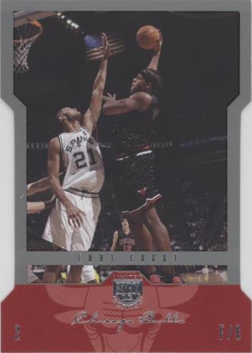 2004-05 Skybox L.E. - Eddy Curry #10