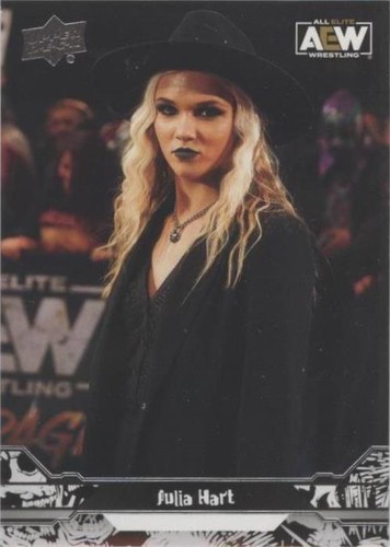 2023 Upper Deck AEW All Elite Wrestling - Julia Hart #32
