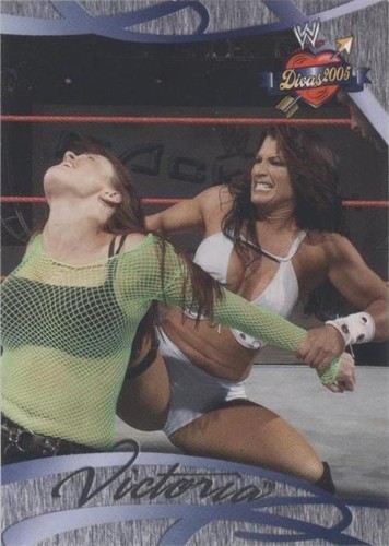 2004 Fleer WWE Divine Divas 2005 - Victoria #9