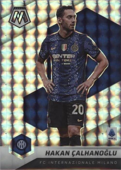 2021-22 Panini Mosaic Serie A Hakan Calhanoglu #135