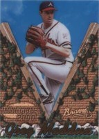 2000 Pacific Invincible - Greg Maddux #15