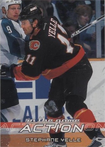 2003-04 In the Game Action - Stephane Yelle #90