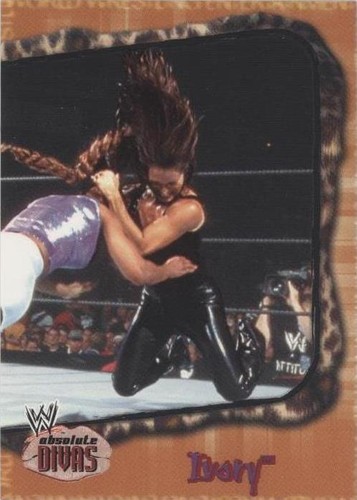 2002 Fleer WWE Absolute Divas - Ivory #38