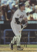 2002 Topps Gold Label - Mike Piazza #100