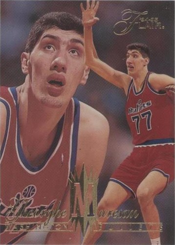 1994-95 Flair - Gheorghe Muresan #156