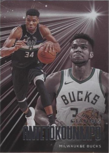 2020-21 Panini Chronicles - Giannis Antetokounmpo #229