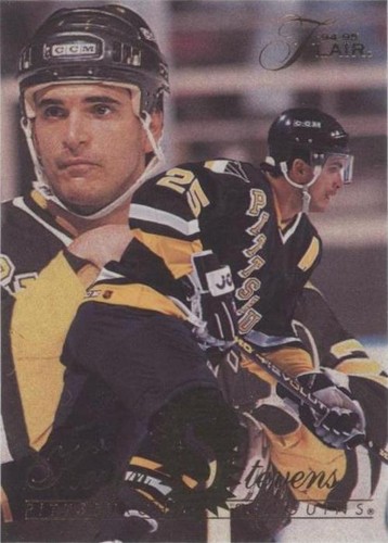 1994-95 Flair - Kevin Stevens #140