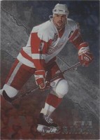 1998-99 In the Game Be A Player - Steve Yzerman #46