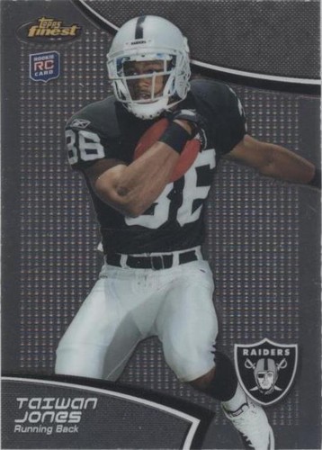 2011 Topps Finest Taiwan Jones #69