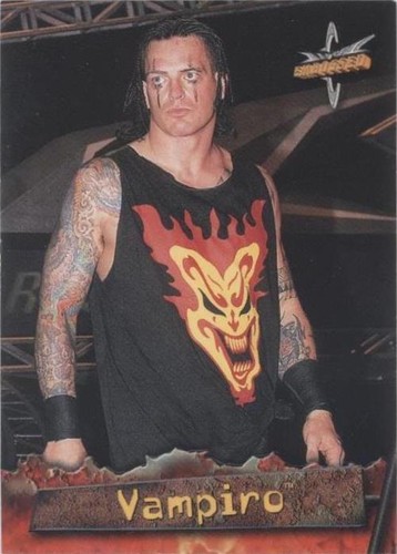1999 Topps WCW Embossed - Vampiro #9