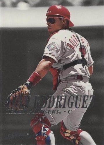 2000 Skybox Dominion - Ivan Rodriguez #28
