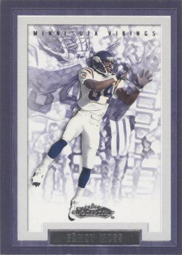 2002 Fleer Showcase Randy Moss #17