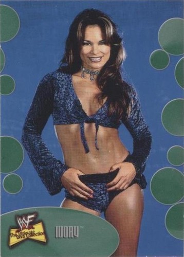 2001 Fleer WWF The Ultimate Divas Collection - Ivory #10