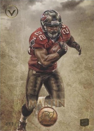 2012 Topps Valor Doug Martin #92
