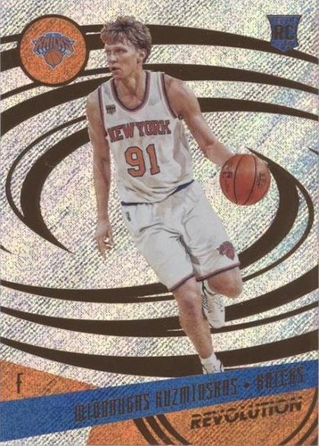 2016-17 Panini Revolution - Mindaugas Kuzminskas #122