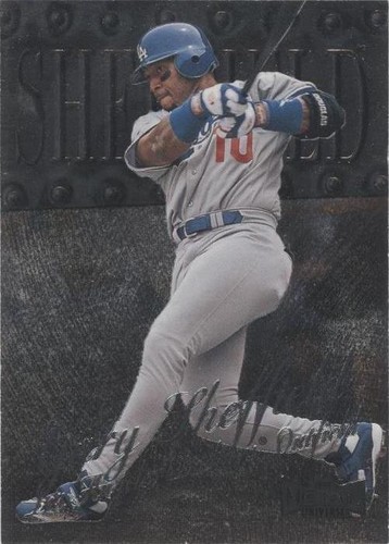 1999 Skybox Metal Universe - Gary Sheffield #147