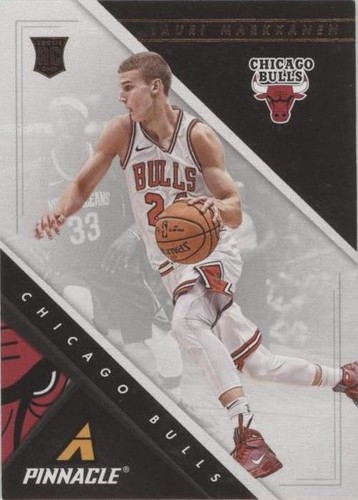 2017-18 Panini Chronicles - Lauri Markkanen #272