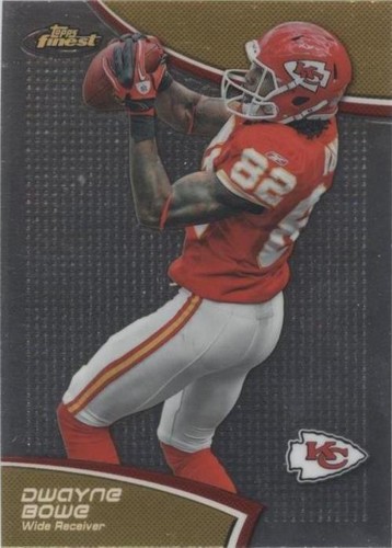2011 Topps Finest Dwayne Bowe #55