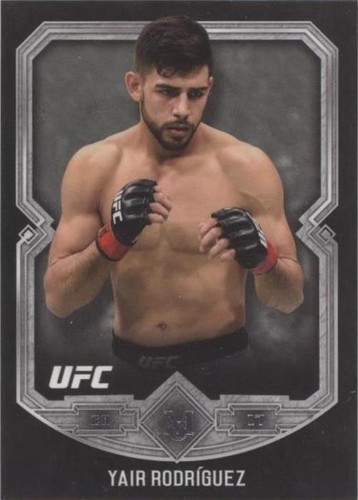 2017 Topps UFC Museum Collection - Yair Rodriguez #43