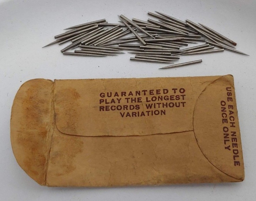 Lot of 58 NOS BRILLIANTONE Victrola NEEDLES 