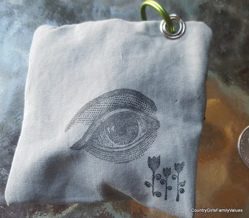 LIVE self-care HEART shaped STONE Healing Pouch I AM AWESOME tag BEAUTIFUL