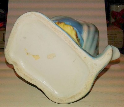 SWEET VINTAGE JAPAN PRETTY LADY HEAD VASE w BLUE BONNET & BOWS