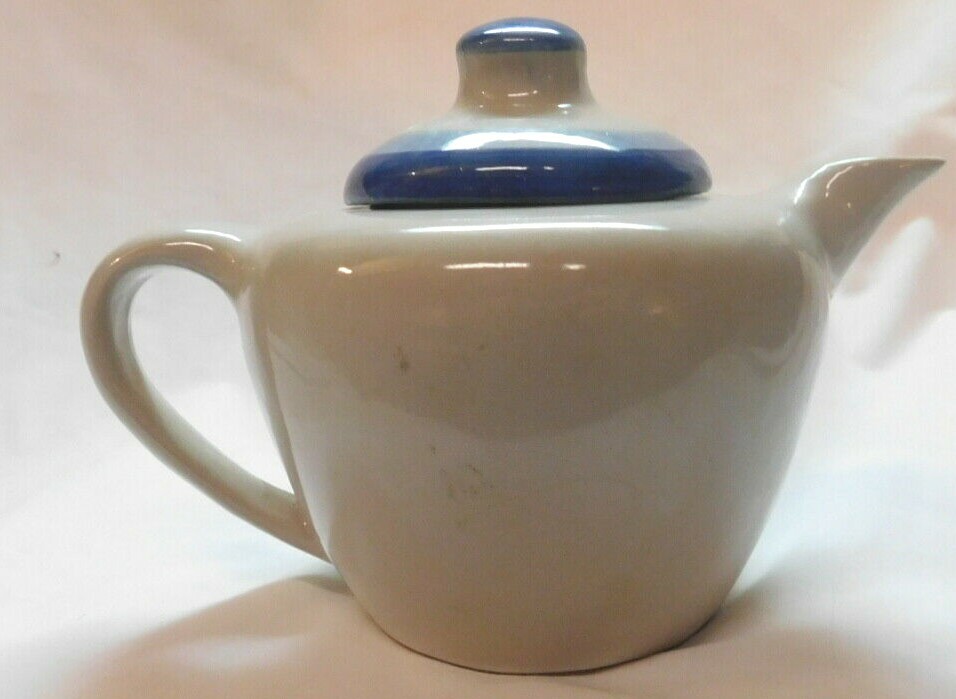 M.A. Hadley COUNTRY SCENE BLUE Small Teapot House Design