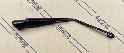91 - 97 TOYOTA LAND CRUISER 80 SERIES FJ80 REAR WINDSHIELD WIPER ARM OEM NEW