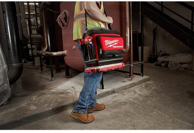 Milwaukee Cooler Bag Storage 15.75 in. Shoulder Strap Tear Resistant (9-Pockets)